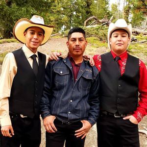 Meet your Posher, Delia